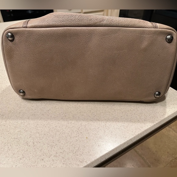 Chanel Shopping Tote- Neutral Leather - Picture 7 of 12